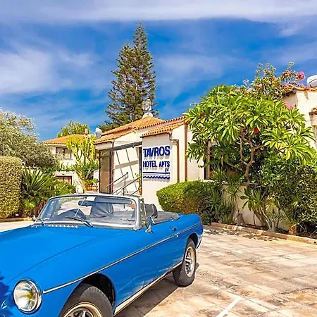 Hotel Tavros 3*